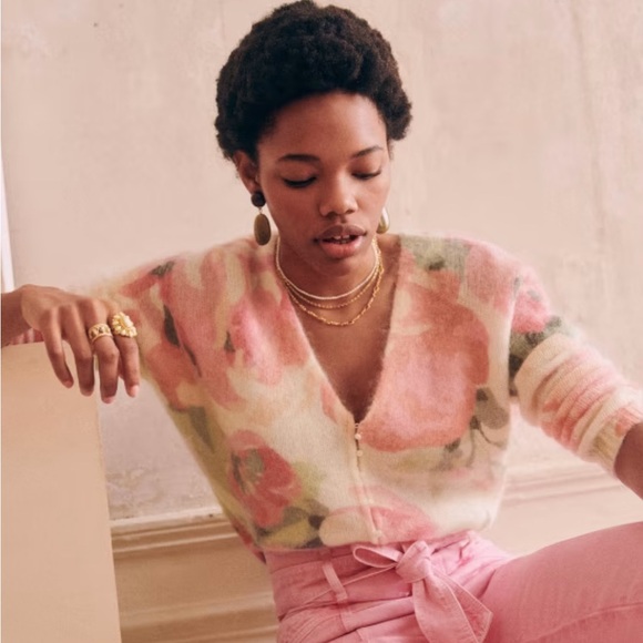 Sezane Sweaters - Sezane Floral V-Neck Sweater in Pink and Cream